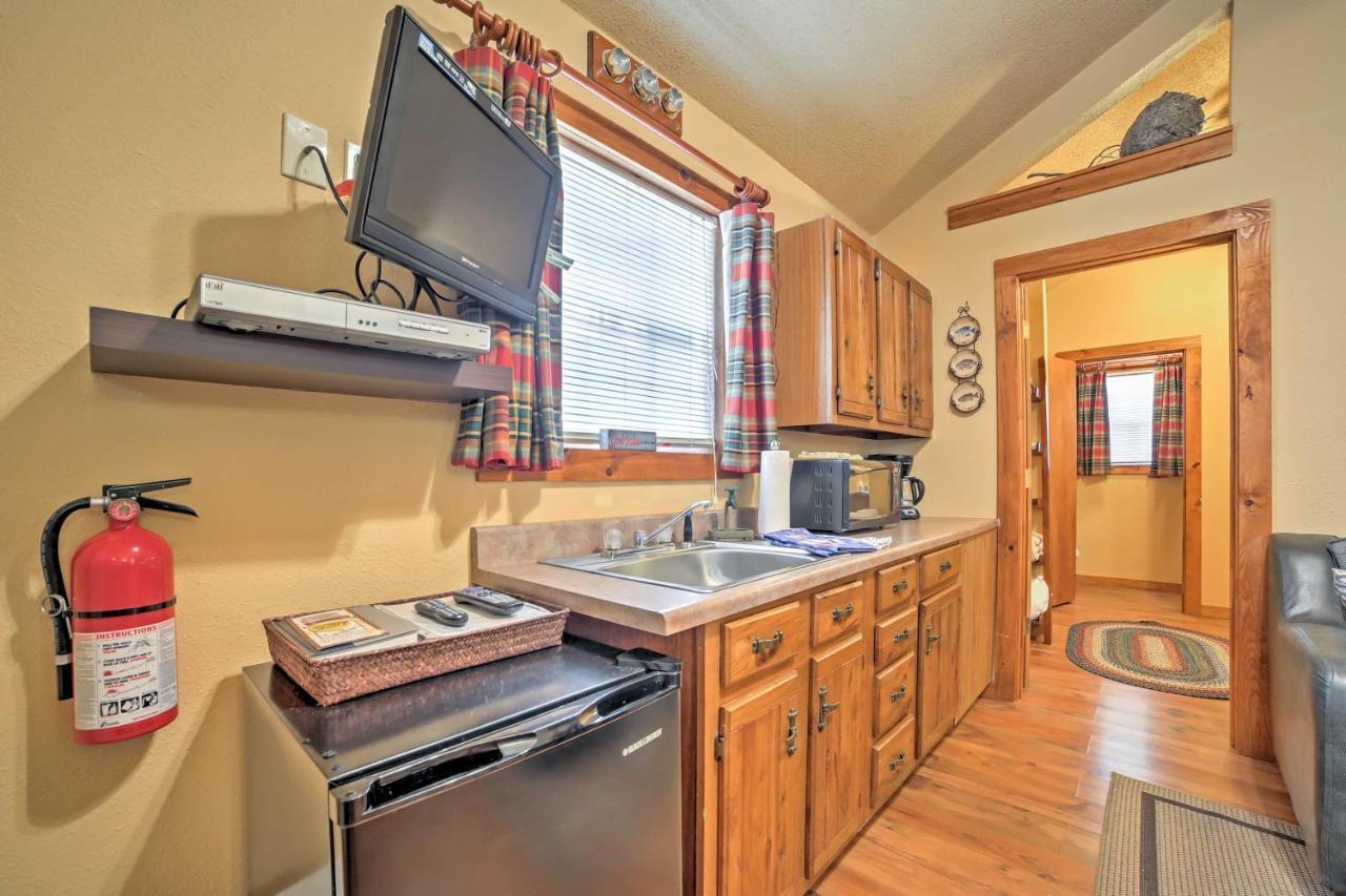 Branson Cabin With Deck Near Table Rock Lake! Екстериор снимка